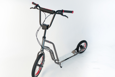 Trotti Falk 1  16-12DD grau Luftreifen